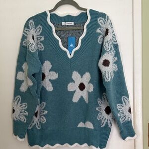 Cupshe Teal and White Daisy V-Neck Sweater